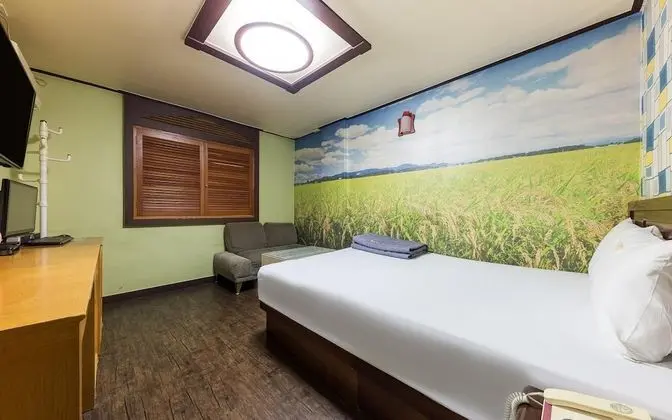 Oda (Standard room)
