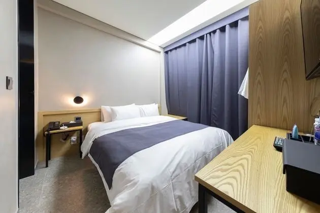 Oda (S, Breakfast Included)