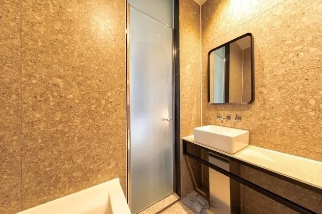 Oda (S, Breakfast Included)