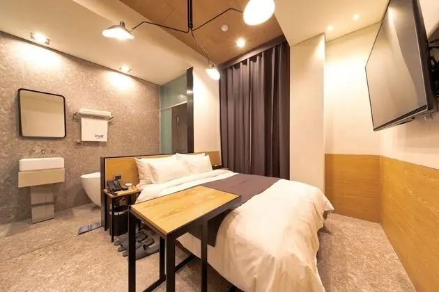 Premier Oda (Superior M, Breakfast Included)