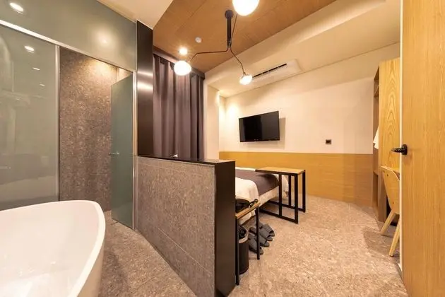 Premier Oda (Superior M, Breakfast Included)