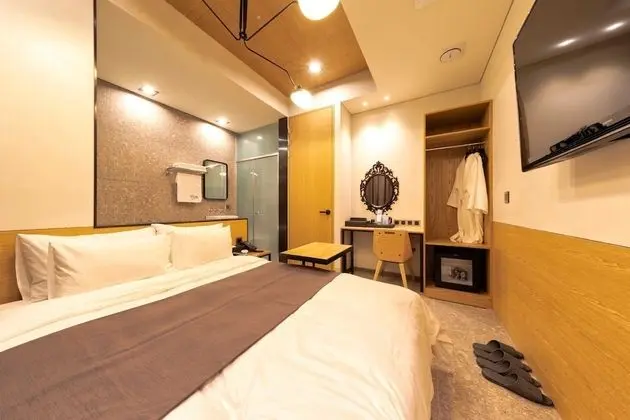 Premier Oda (Superior M, Breakfast Included)