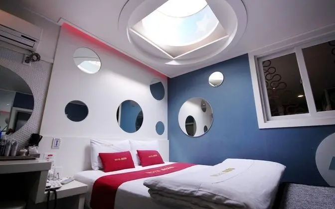 Oda (Special Room -1room 1parking (open sk)