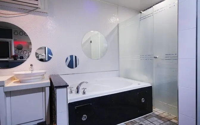 Oda (Special Room -1room 1parking (open sk)