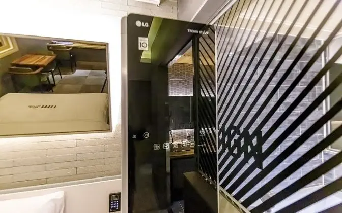 Oda (Standard (Netflix Disney + available))