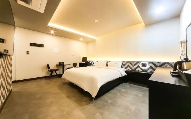 Oda (VIP Room - Spa Whirlpool / 1st Week ()