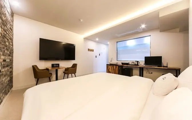 Oda (VIP Room - Spa Whirlpool / 1st Week ()