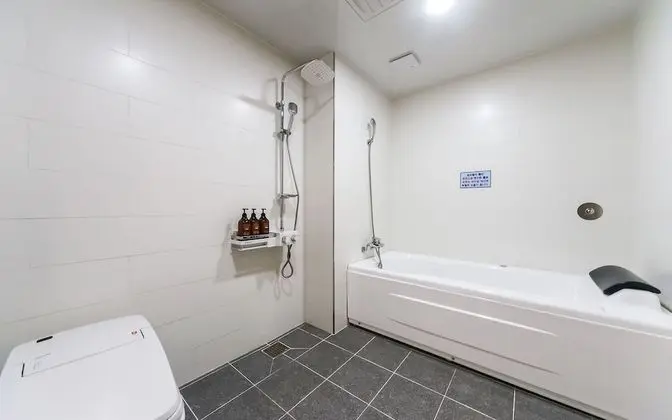 Oda (VIP Room - Spa Whirlpool / 1st Week ()