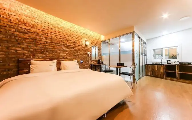 Oda (VIP Room - Spa Whirlpool / 1st Week ()