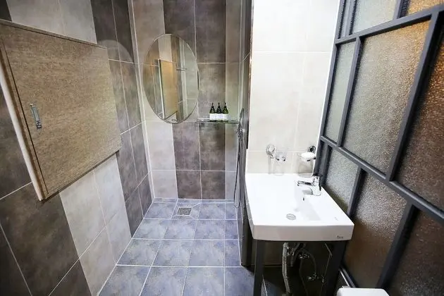 Oda (Standard (Netflix))