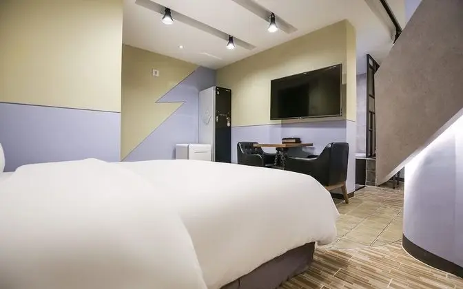 Oda (VIP 1 (styler Netflix available))