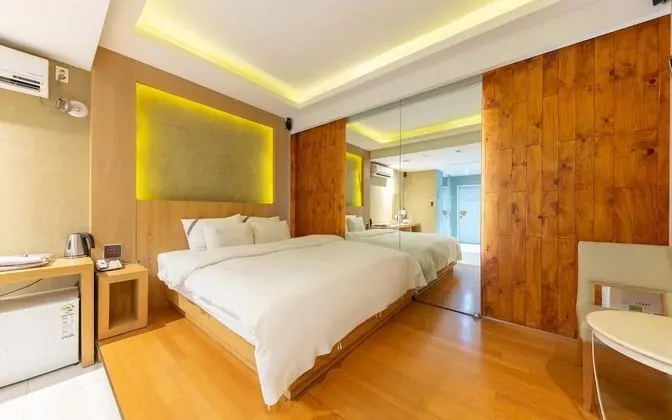 Oda (PREMIUM with AROMA Two Person Bathtub)