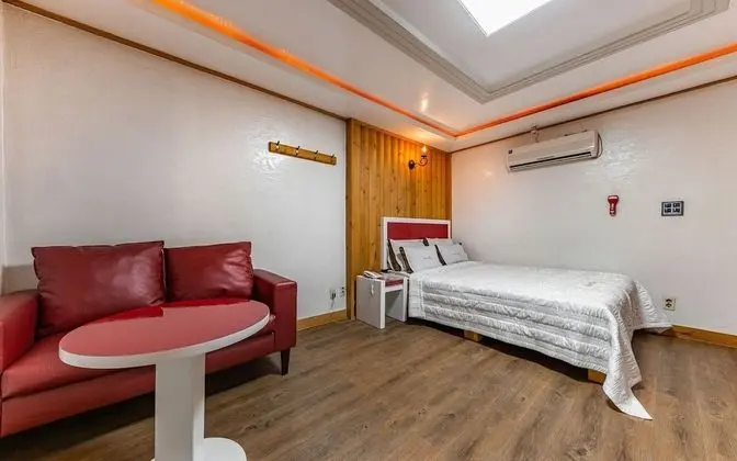 Oda (Special Room B)