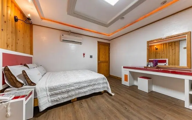 Oda (Special Room B)