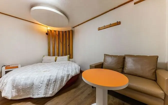 Oda (Special Room B)