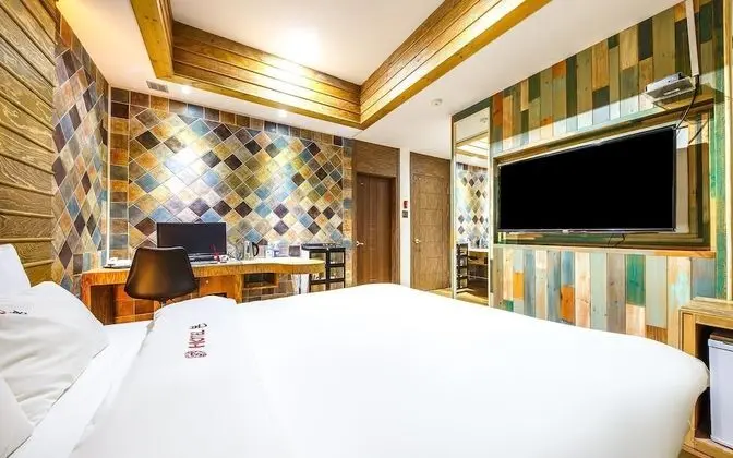 Oda (Premium drive-in (excluding Netflix S)