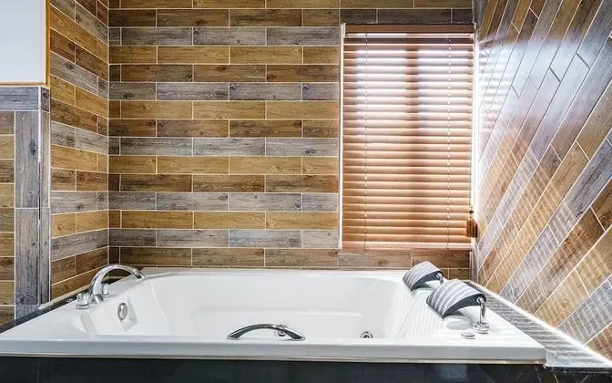 Oda (Premium (free breakfast excluding Net)