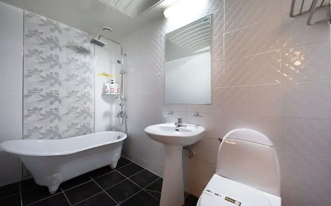 Oda (Fantasy (65 inch Netflix/PUBG PC 2 av)