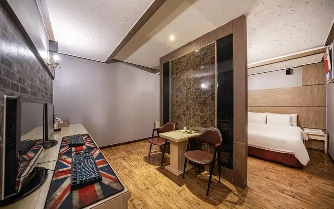 Oda (VIP - Disinfection complete (75-inch )