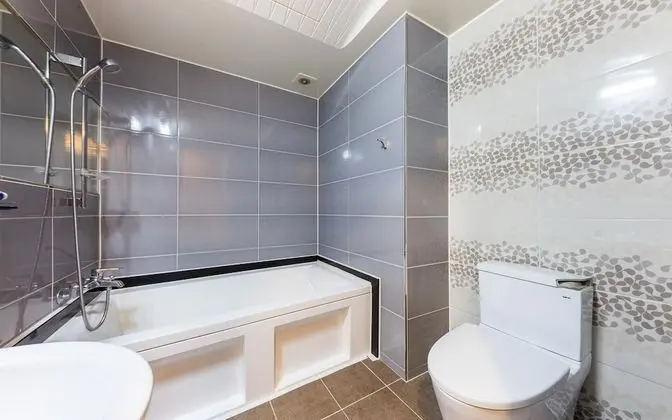 Oda (Special room (styler + Netflix + roll)