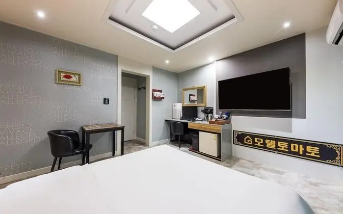 Oda (Standard (Netflix Full Option for pla)