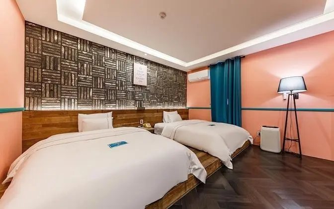 Oda (Twin (Netflix))