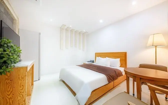 Oda (Double drawing room & sofa (magic cha)