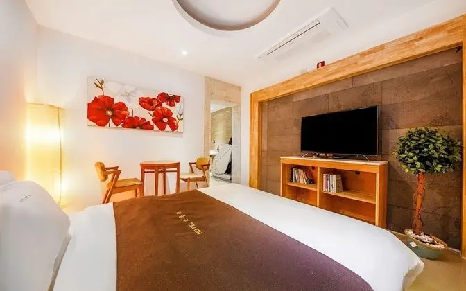 Oda (Sweet - double + double (magic chair )