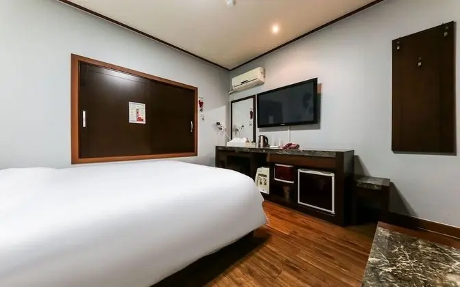 Oda (Standard room (tub additional cost 50)