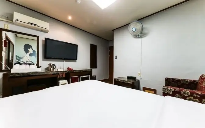 Oda (Standard room (tub additional cost 50)