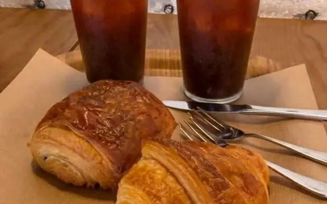 Oda (Room only (two cups of coffee + two c)