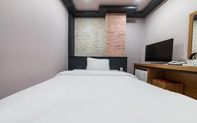 Oda (Single (1 Person Room))