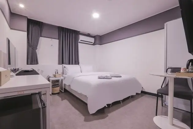 Superior Tek Büyük Yataklı Oda