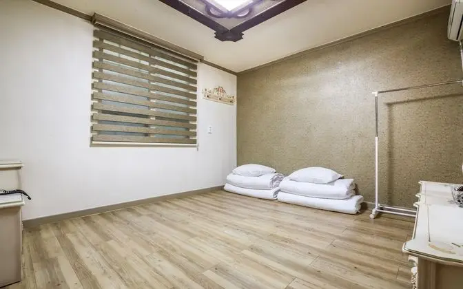 Oda (Ondol Standard B (Netflix/YouTube Ava)