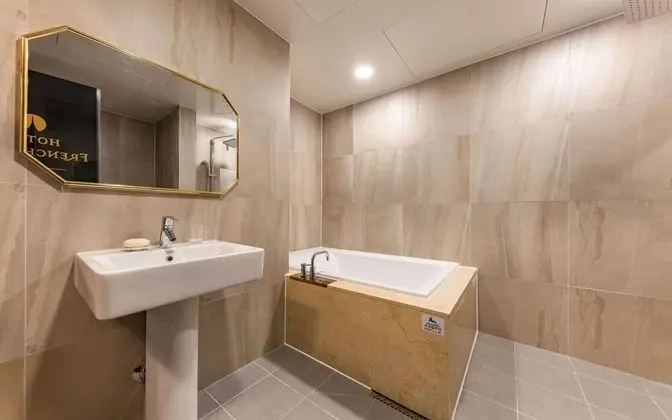 Oda (Special room twin-sterilizing complet)