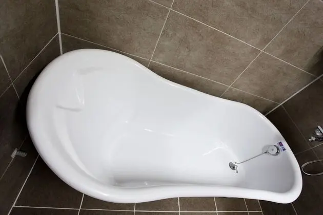 Oda (Standard (1PC 65-inch TV))