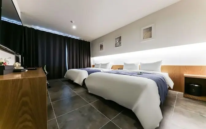 Oda (Suite Party Room)