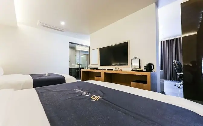 Oda (Suite Party Room(PC))