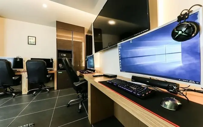 Oda (Suite Party Room(PC))