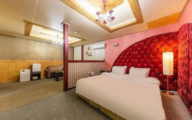 Oda (Deluxe Beauty ) (Netflix/LOL 1pc avai)