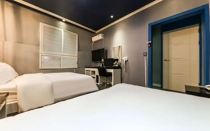 Oda (MUSE Double (Twin Bed))