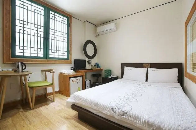 Oda (Semi-Special Room)