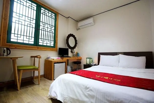 Oda (Semi-Special Room)