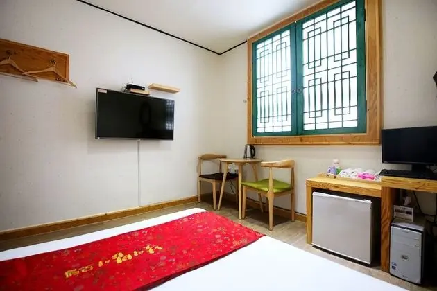 Oda (Semi-Special Room)