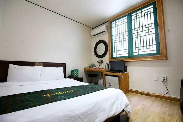 Oda (Semi-Special Room)