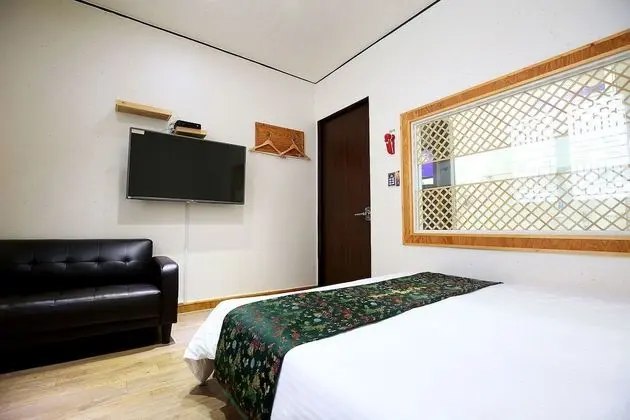 Oda (Semi-Special Room)