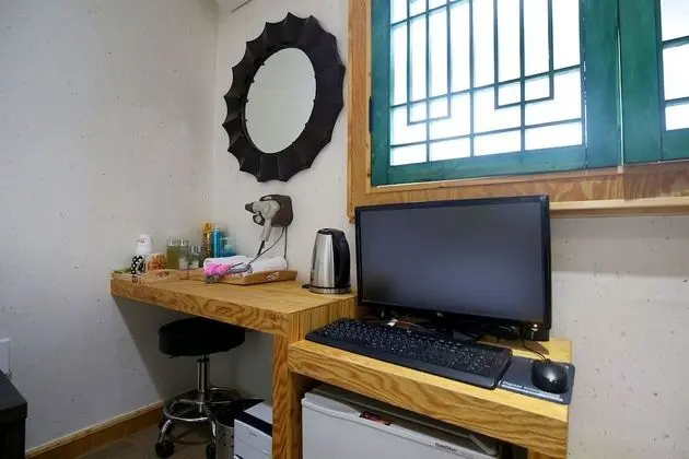 Oda (Semi-Special Room)