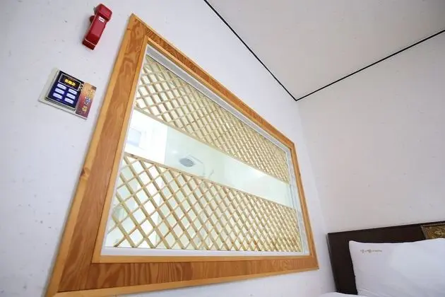 Oda (Semi-Special Room)