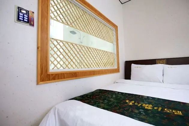 Oda (Semi-Special Room)