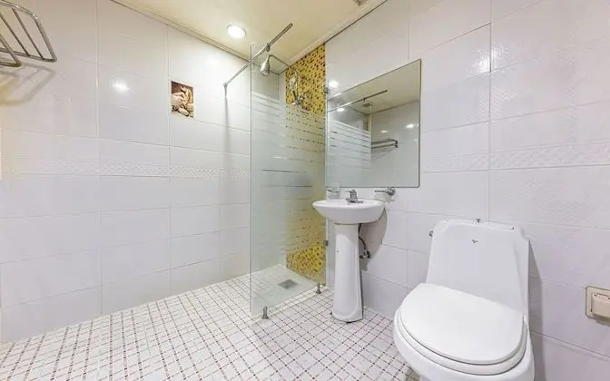 Oda (Standard Room A (Onsite Payment Avail)